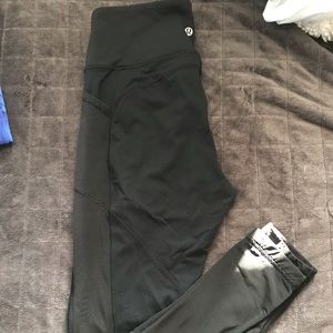 LuLulemon women’s black pant